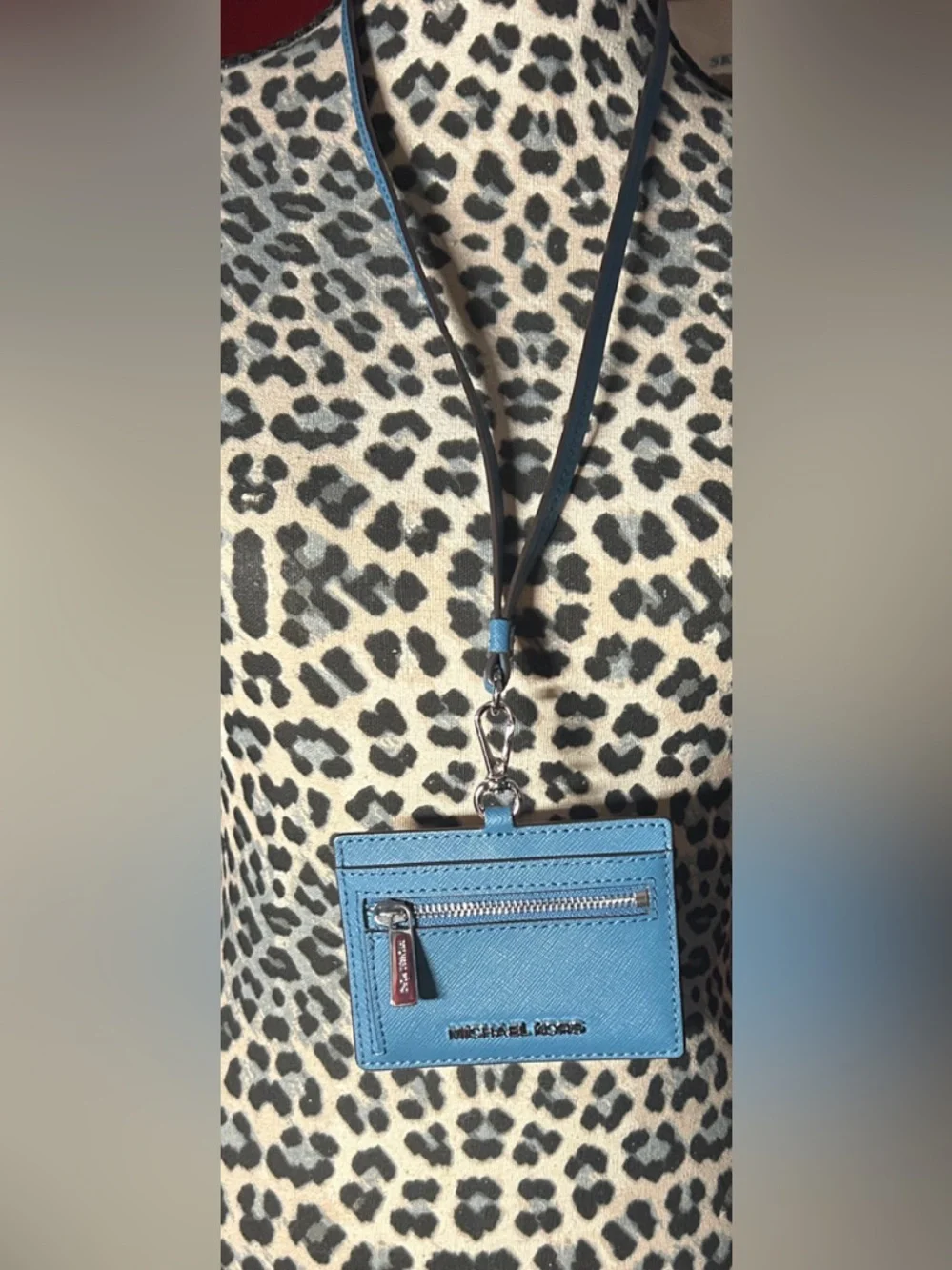 Micheal Kors card /Id holder,has zip pocket, clips onto bag,or lanyard NWOT
